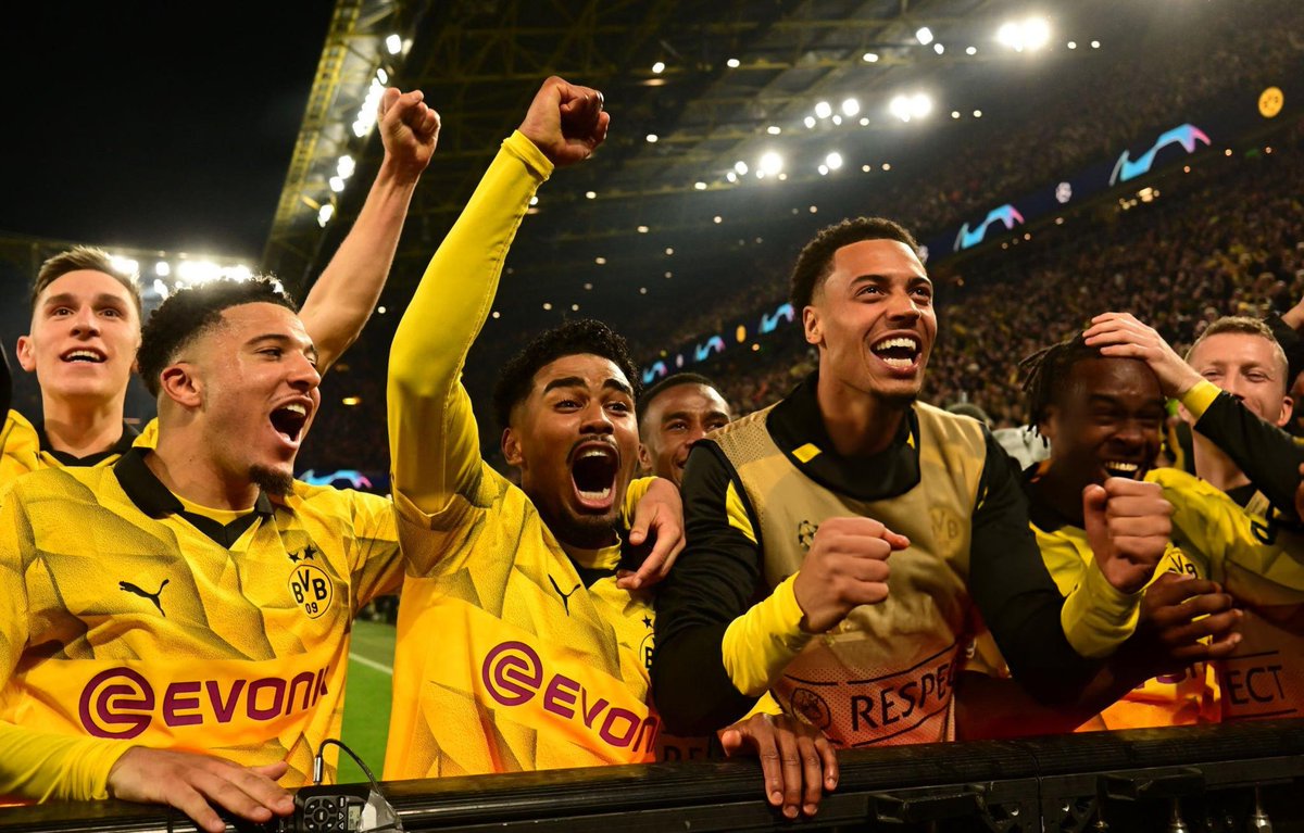"Dortmund":
Porque venció al Atlético Madrid y avanzó a semifinales de la #ChampionsLeague