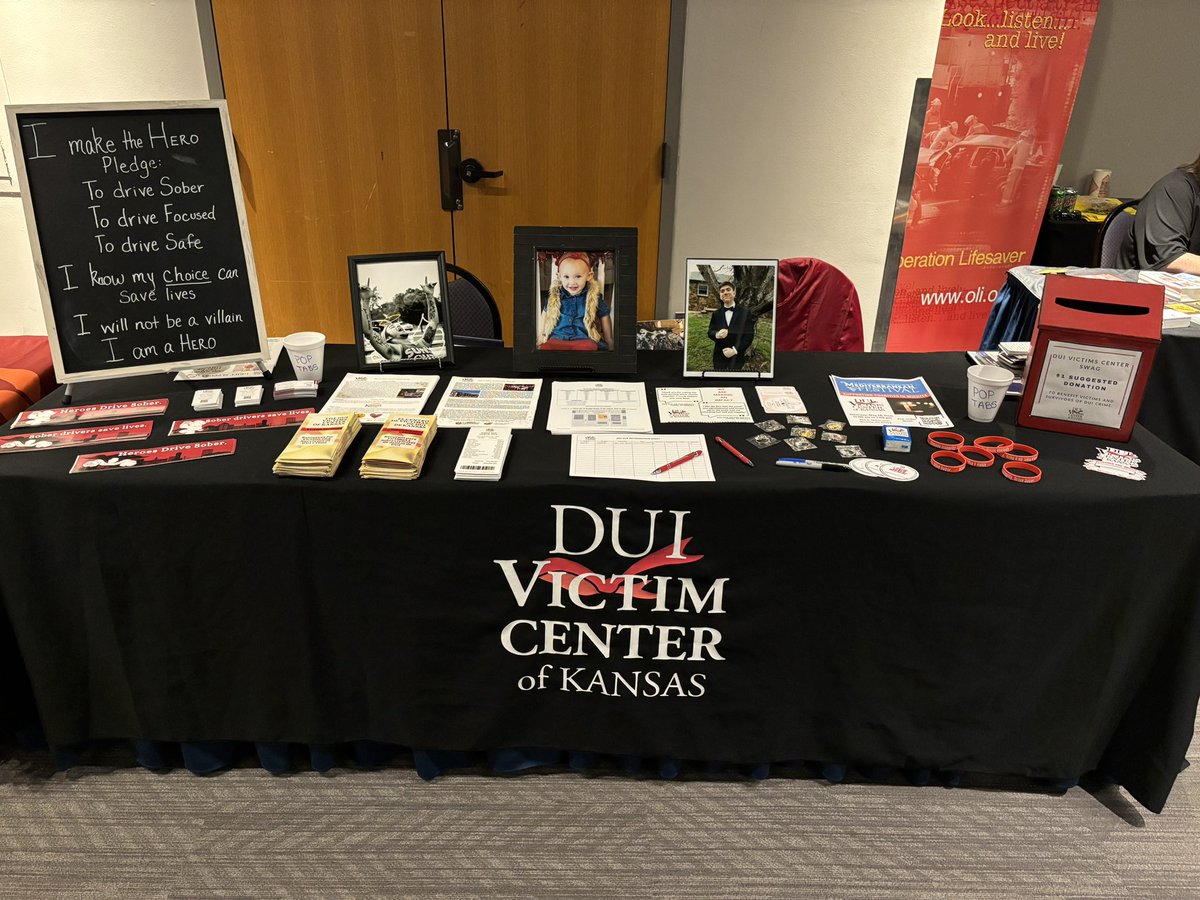 duivck's tweet photo. What a great first day at the 29th Annual KDOT Transportation Safety Conference! 

#KansasTSC #alwaysdrivesober https://t.co/xbAdpvB7Cu