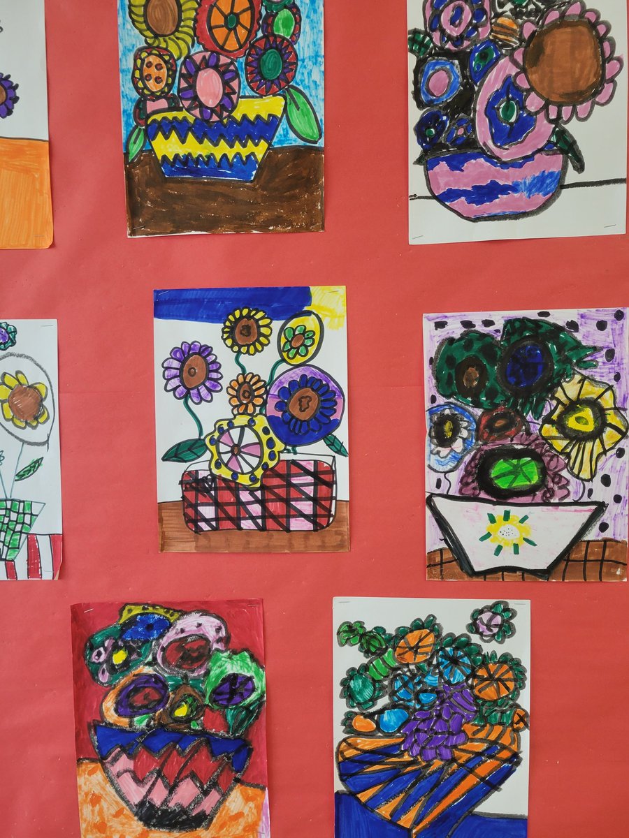 Spring has sprung, and the colors in these flower arrangement are popping to life! Kudos to our fourth grade artists for these lively designs. 🌼🌸🌺🪻🏵️