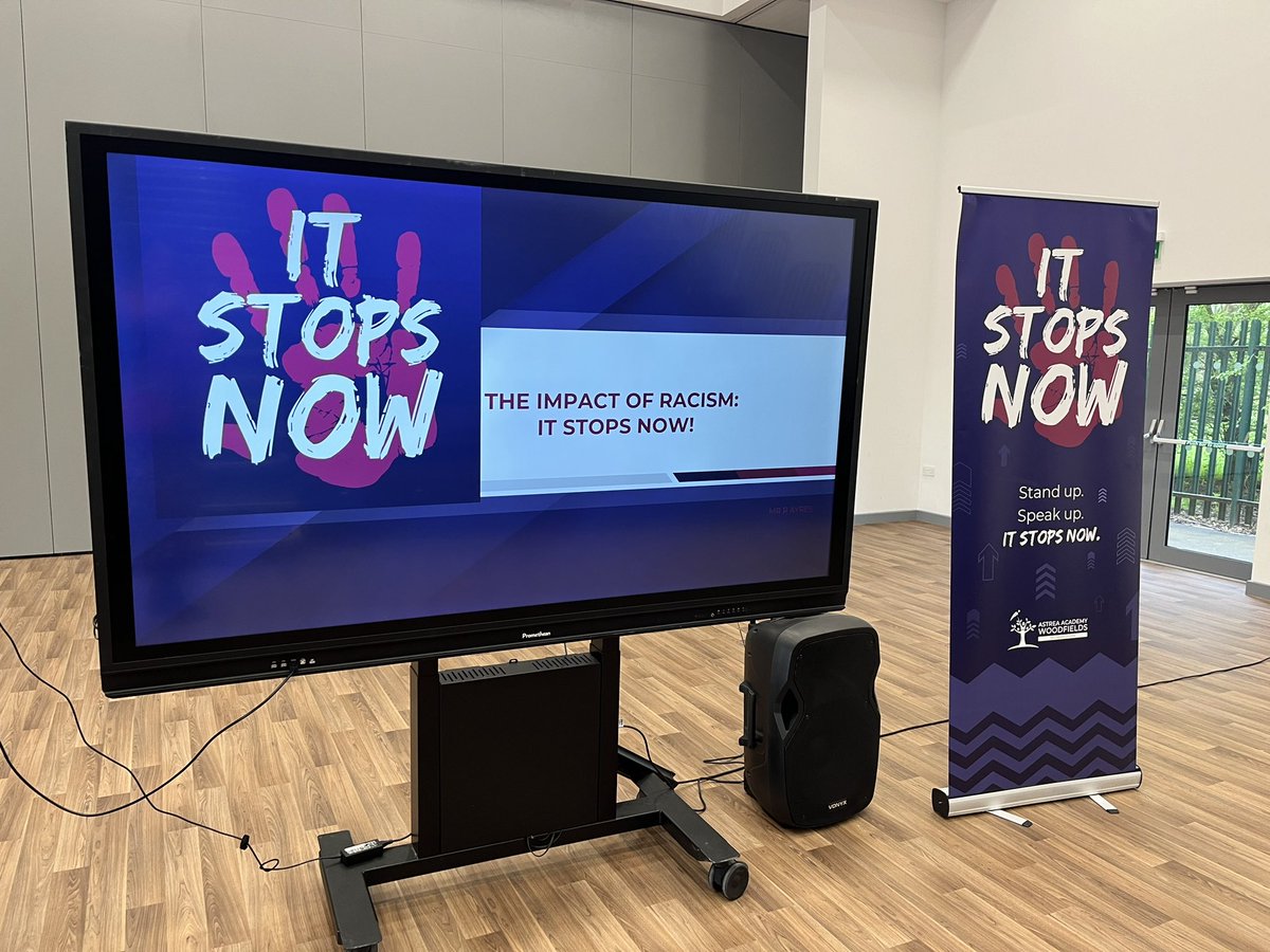 CLVCooper's tweet photo. At @AAWoodfields to see #itstopsnow assemblies on racism
today. Really powerful message delivered by @ricardo_smooth1 with all scholars listening respectfully 👌🏻 https://t.co/AMwqgWoSih