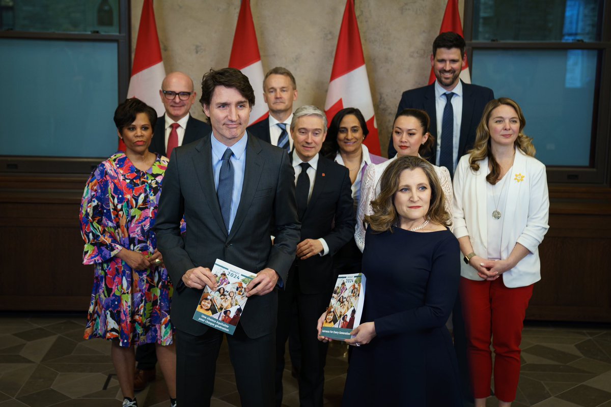 AnitaAnandMP's tweet photo. A concrete plan to build more homes, decrease cost of living, and grow our economy in a way that helps every generation get ahead - this is #Budget2024. 

https://t.co/XcERJ0vNg3 https://t.co/jCATo7wfn3