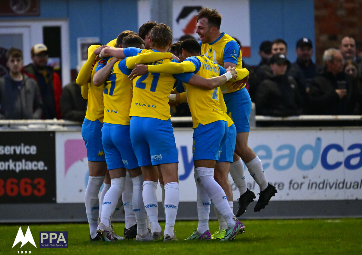 FT | United are safe as they get the victory!!!! COYY! 1-2 #tufc #TAUTOR