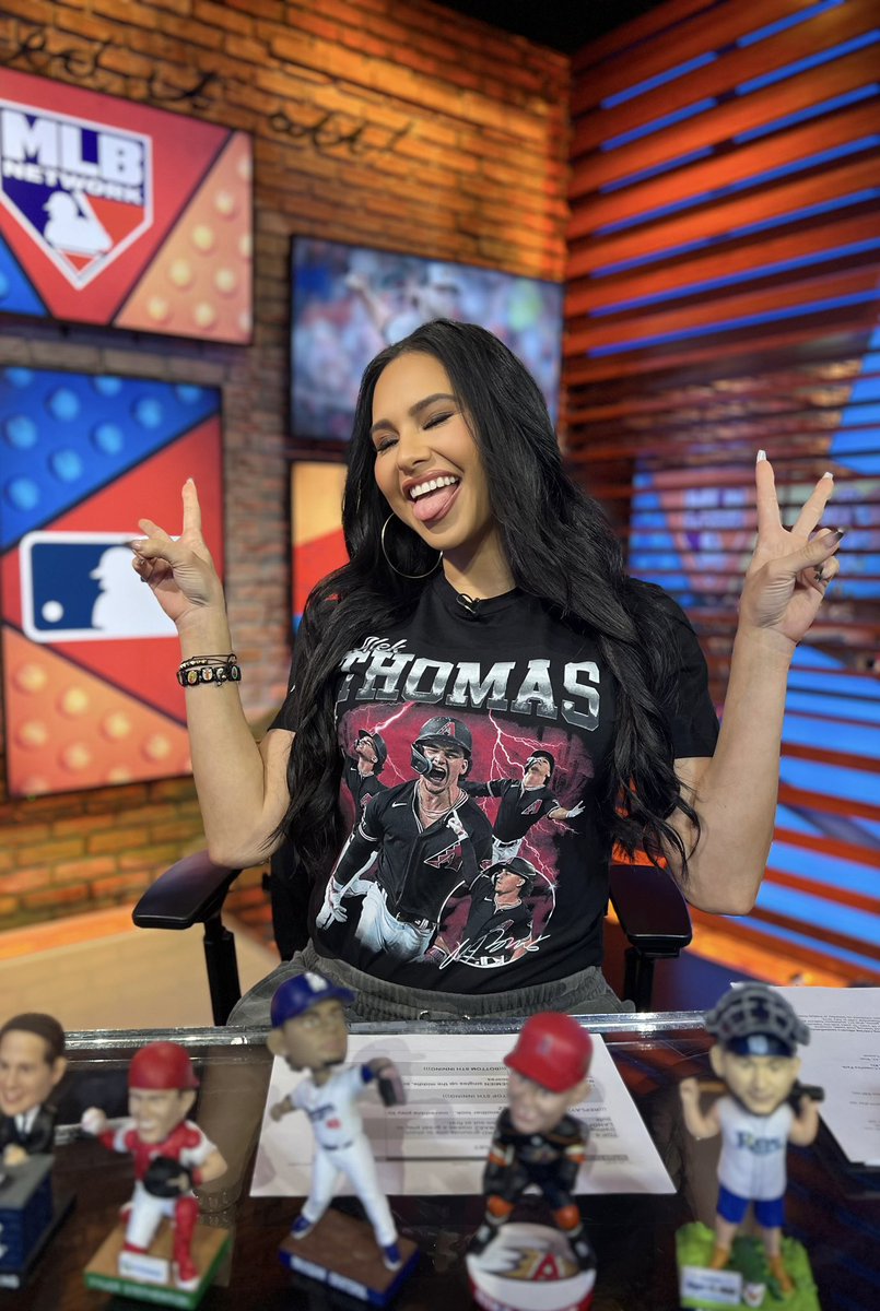 SieraSantos's tweet photo. It happened. 🥲

Thank you @Dbacks. https://t.co/vhL0XLZghb