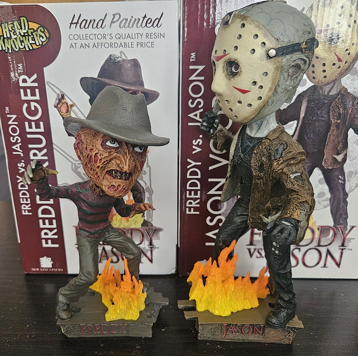 Got the Freddy and Jason Head Knockers to go with the figures! 😁 #FreddyVsJason #FreddyKrueger #JasonVoorhees #ANightmareOnElmStreet #FridayThe13th #Horror #NECA