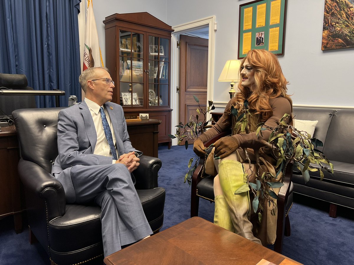 Joined @RepHuffman for a kiki on climate solutions and protecting our mature and old growth forests. These forests are invaluable climate solutions, protect clean drinking water, and safeguard our vulnerable fish and wildlife. #WorthMoreStanding