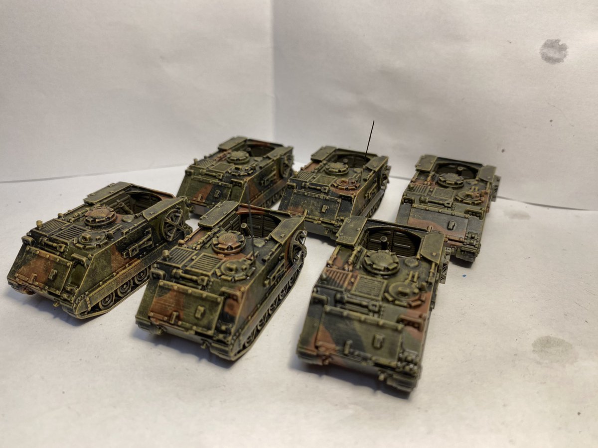 PaintsDb's tweet photo. That’s the last of the 15mm US armour painted, just need to add their air recognition panels and arrange a game!!
#teamyankee #coldwarwargaming #modernwargaming https://t.co/Gs7n8mEzYv