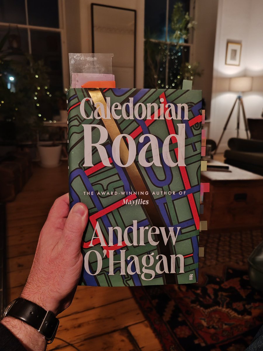 📚💕 This week's reading includes 'Caledonian Road', the epic, & extraordinary, new novel by Andrew O'Hagan - published by @FaberBooks - ahead of chairing Andrew's event @BookPaisley Festival on Sunday 28th April. Learn more, & grab a ticket, here 👉 paisleybookfest.com/programme/andr…