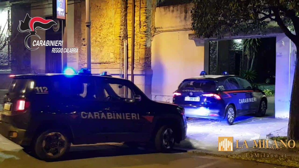 Taurianova (RC), Operazione Game Over: prosegue il contrasto dei Carabinieri allo smercio di stupefacenti nella piana di Gioia Tauro.
#reggiocalabria #cronaca #antipasccio #arresto

#notizie

lamilano.it/cronaca/tauria…