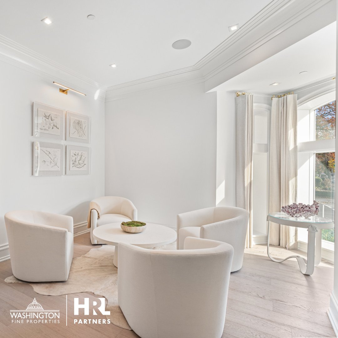 NEW PRICE! Akseizer Residential Masterpiece with stunning designer finishes, roofdeck, and 2-car gated parking! Offered at $3,250,000.

#hrlpartners #luxury #realestate #realtor #WashingtonDC #logancircle