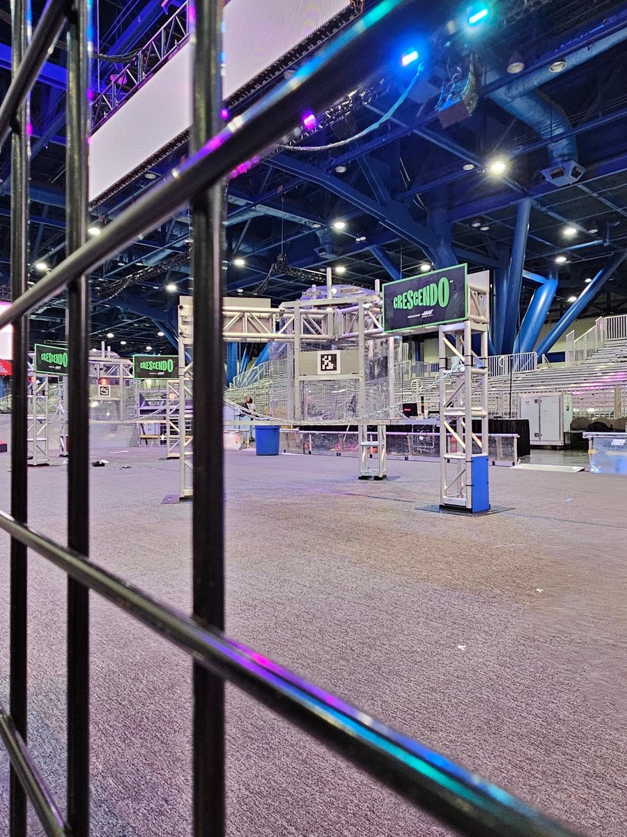Fields are ready for teams to show off their innovations at #FIRSTChamp! Thank you field sponsors: Curie Division: @ROKAutomation Daly Division: @Qualcomm Hopper Division: @MolexConnectors Johnson Division: #GeneHaasFoundation Milstein Division: @PwC Newton Division: @Medtronic