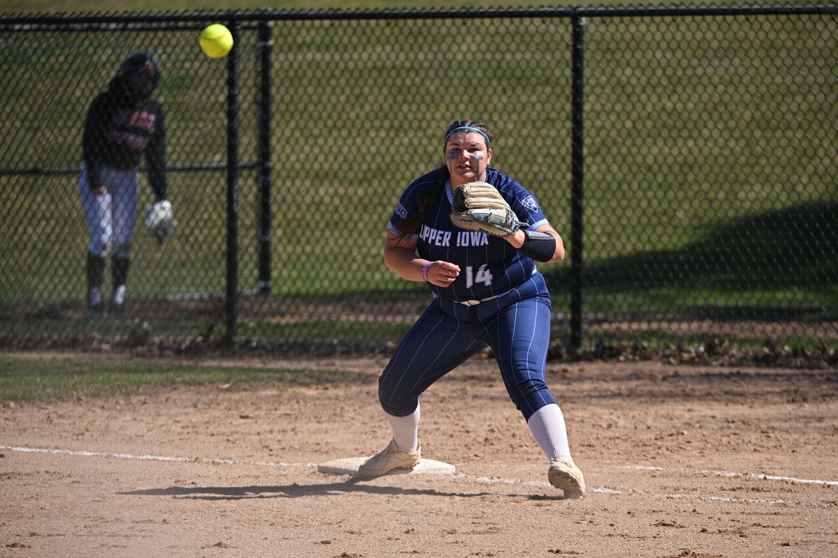 Peacocks Seek Success on Senior Day Weekend uiupeacocks.com/news/2024/4/16… #FeathersUp