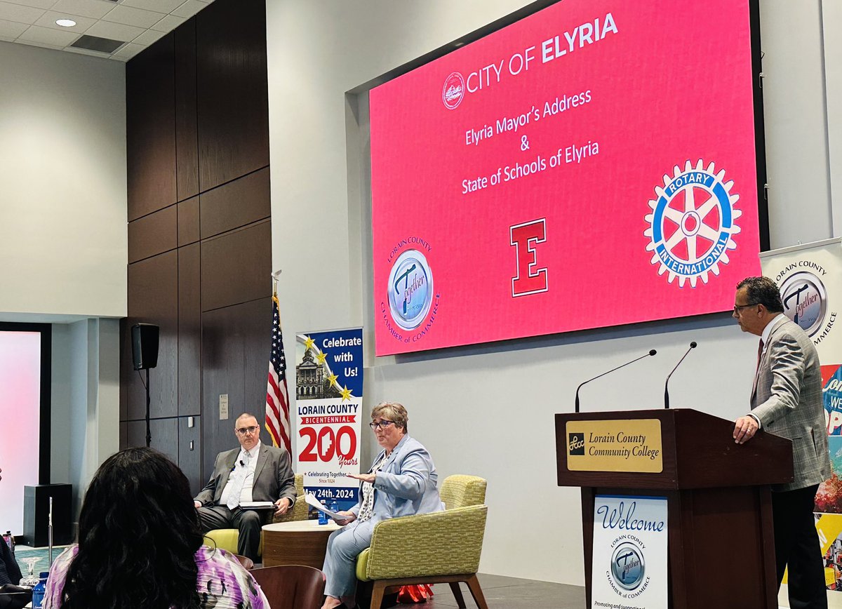 FiorMatthews's tweet photo. It’s a great day to be a Pioneer!! Our very own Superintendent @schlossann and Mayor Brubaker joined together for dialogue today & shared all of the amazing things happening in Elyria!! #PioneerProud #CollaborativeLeaders #CraftingOurCulture https://t.co/gIoFln5vCp