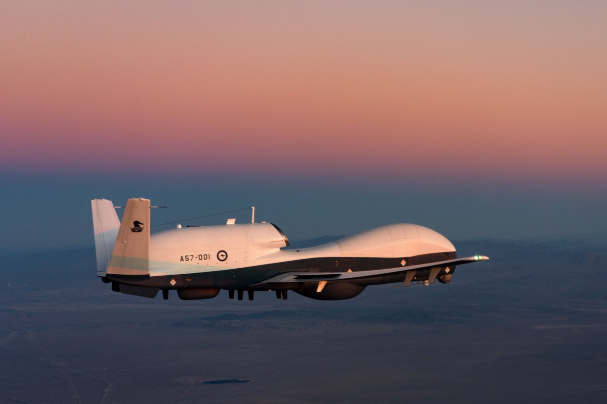 We are expanding our Australia MQ-4C Triton support team with @L3HarrisTech operating and maintaining command, control and communications systems for fleet. Learn more: news.northropgrumman.com/news/releases/…
