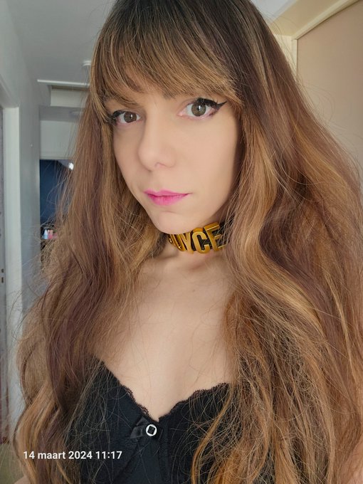 What is your current sissy/feminization goal? 💖 https://t.co/bmlXL1aynQ