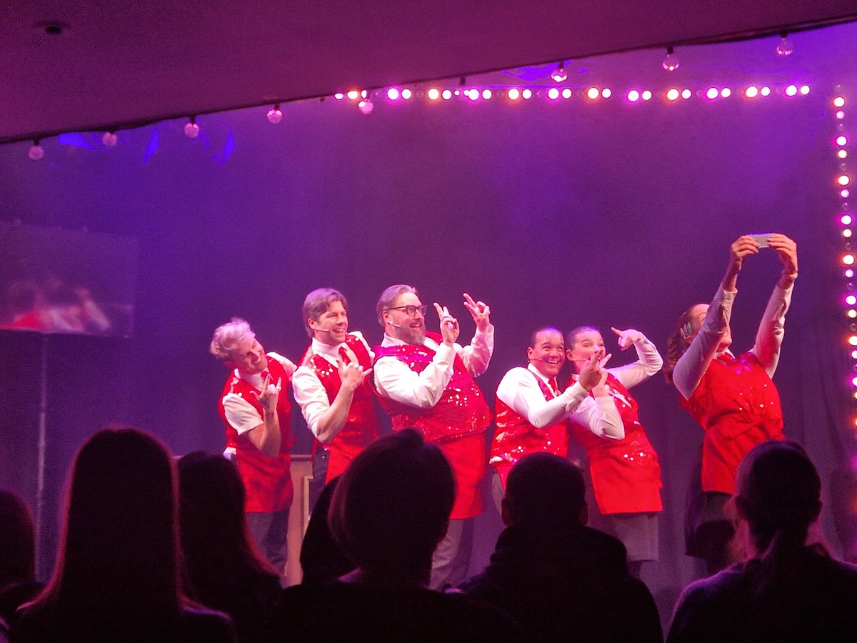 ATDazzles's tweet photo. So much fun at @UshersMusical tonight. If you love your musical theatre references and niche jokes, you're going to adore this!
Look out for my review on Thursday. https://t.co/noZLFc7QXm