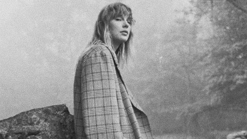 updatecultura's tweet photo. 🏆 TOP MELHORES ÁLBUNS DA DÉCADA 

12 • folklore - Taylor Swift https://t.co/JODE8YVrtB