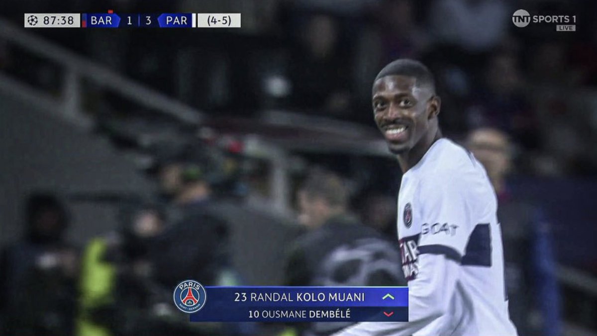 VibesFoot's tweet photo. Ousmane Dembélé a souri pendant tout le match 😭 https://t.co/caOz46zPRM