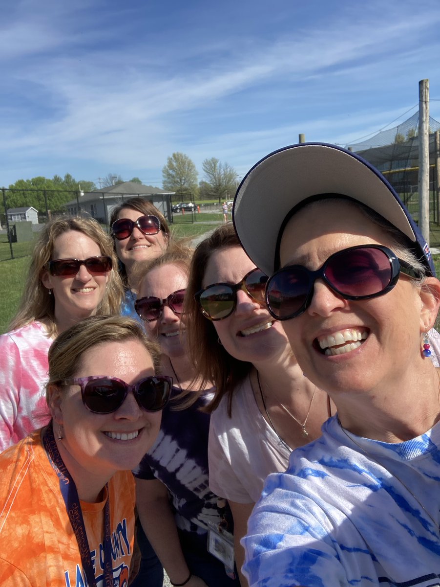 Lisa Knick tweet media