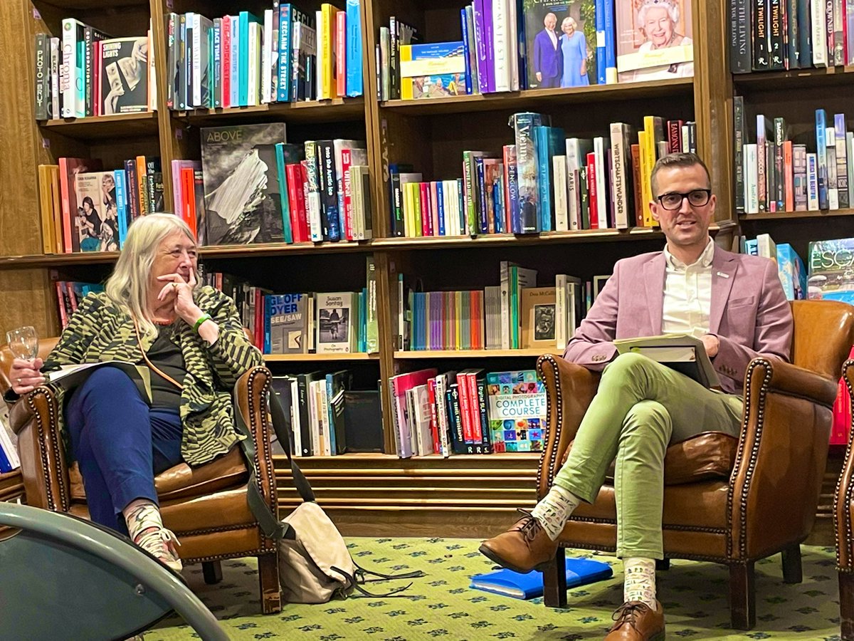 A lovely evening at @Hatchards with @TheEES & @wmarybeard raising awareness about the brilliant work of the society & promoting the beautiful recent edition of A Thousand Miles up the Nile by Amelia Edwards ees.ac.uk/resource/treat…