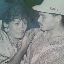Rommelito1986's tweet photo. @JLMG26 @JavSevillanoPA Detrás del GUTIÉRREZ está escrita una historia de una MUJER VALIENTE con mucho sacrificio y de una madre por dar el mejor ejemplo para todos sus hijos!

FRASE CÉLEBRE:

“ROMMEL FERNÁNDEZ GUTIÉRREZ” 
EL TIENE MAMÁ !

Atte.
Mélida Gutiérrez Caball https://t.co/rNlDZYiKlJ
