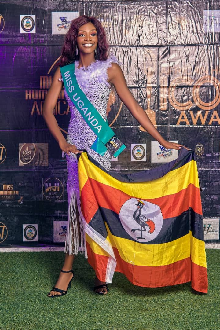 LeahNabukeera's tweet photo. Red carpet moment @misshumanityafricaorg grand finale. How I was proud to re present my country uganda 🇺🇬
#MHA #roadtomisshumanityafrica2024 #misshumanityafrica #misshumanity2024 #misshumanityuganda #pageantqueens https://t.co/zIvhf6bSgV