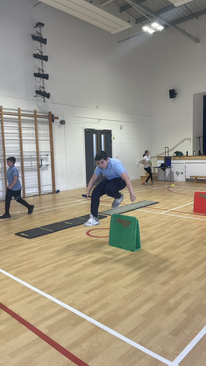 Amazing athletics today in P7, working on different events; triple jump, hurdles and javelin to name a few! #active #BankheadWillSOAR @ActiveSchoolsSL