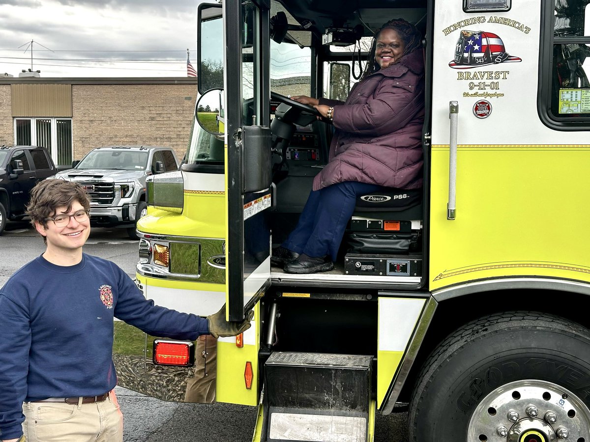 Had an amazing time at the Lansing Fire Department's RecruitNY event. With over 1,700 volunteer fire departments in NY facing membership declines amidst more calls, it’s inspiring to see community members step up. I’m proud to support our first responders who keep us safe.