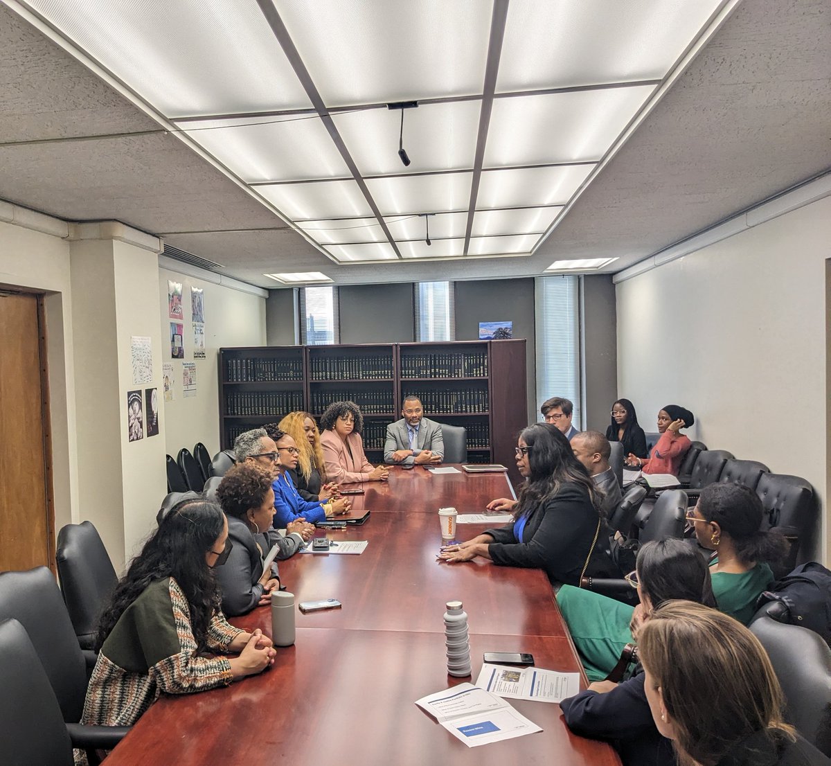 Caucus members and @NYSDEC met with the Co-chair of the White House Environmental Justice Council, @CathFlowers, to discuss how they can ensure communities throughout New York are getting clean water and efficient sewage infrastructure. #ADemandForJustice