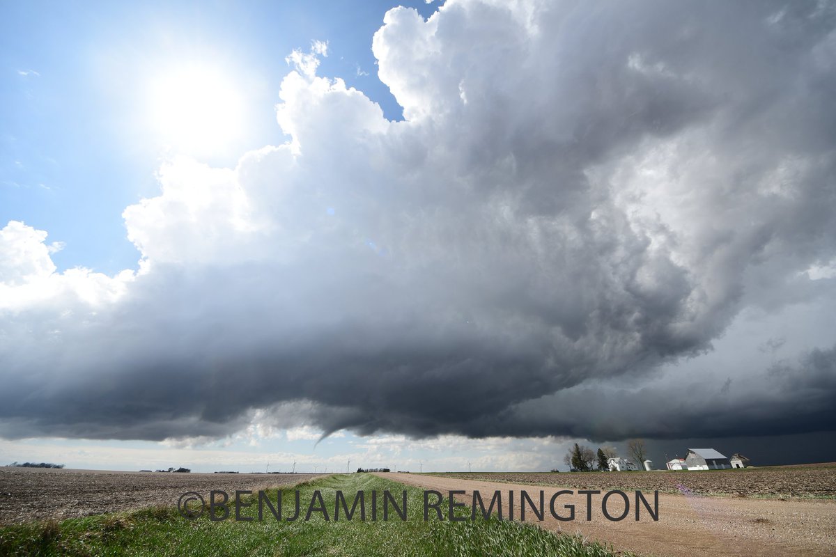Unedited wide angle of a #tornado from east of Palmer, IA a few hours ago. Plenty more photos and video to come tonight/tomorrow. Produced 5 or 6 tornadoes in all! #iawx