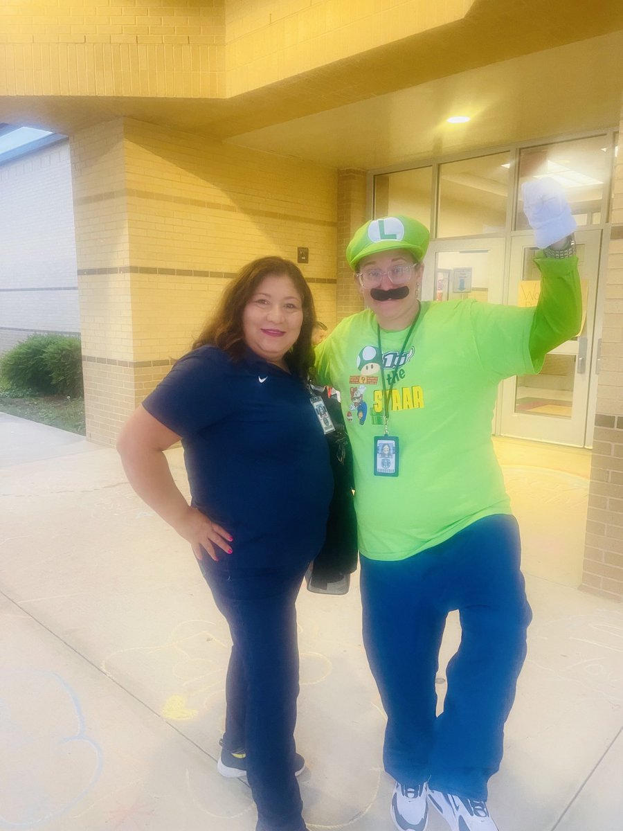 Luigi greeted students in the morning at Fields Elementary! He was getting them ready for STAAR testing!