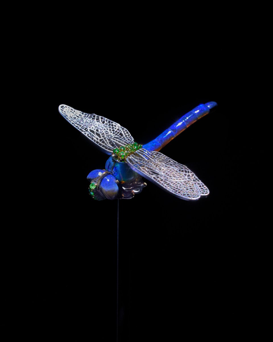 TiffanyAndCo's tweet photo. At our new exhibition in Tokyo, discover rare diamonds and over 500 creations from our heritage—a third of which have never been seen before. Download the Tiffany &amp; Co. app to reserve tickets today, open through June 23: https://t.co/WhYTAnuhmF #TiffanyWonder #TiffanyExhibition https://t.co/xcDPZQKbNx