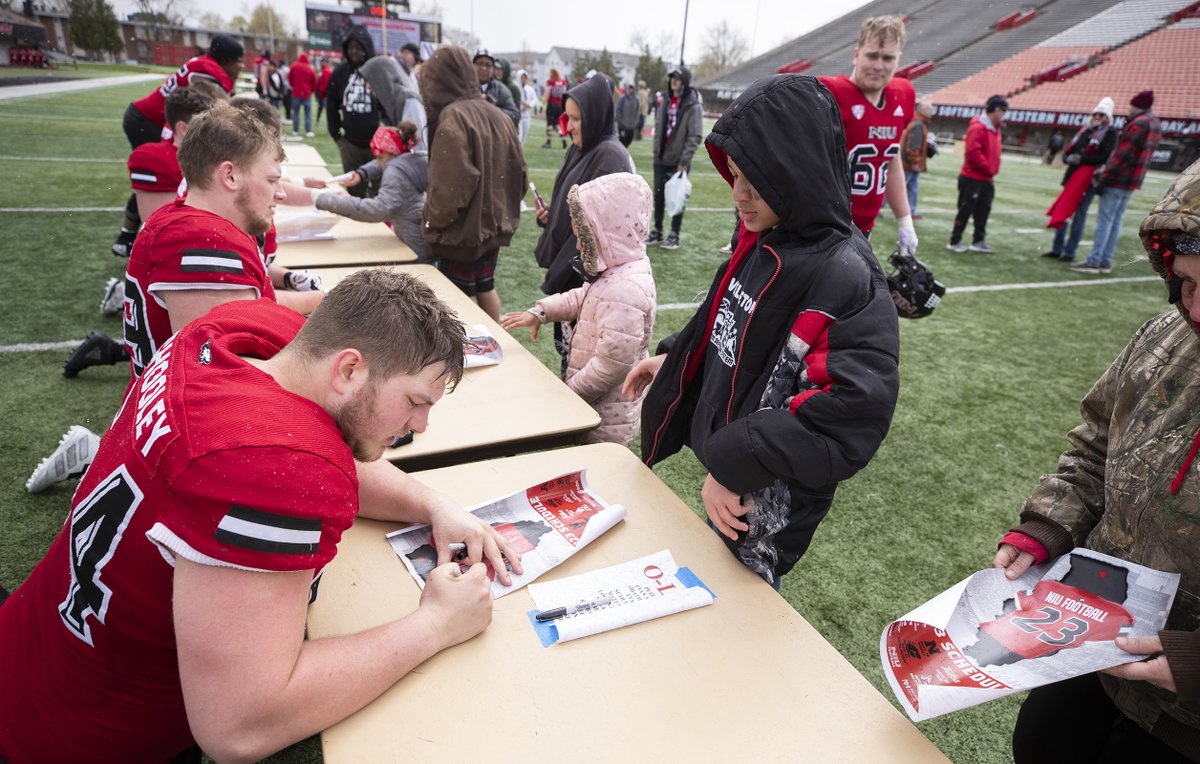 The 2024 NIU Football Spring Showcase and Victor E. Fest is almost here! Join us Saturday, April 27 at 10am for our annual surplus sale, inflatables, food, & giveaways. Stay after for post-showcase autographs on the field with @NIU_Football Read more: bit.ly/3W1W45n