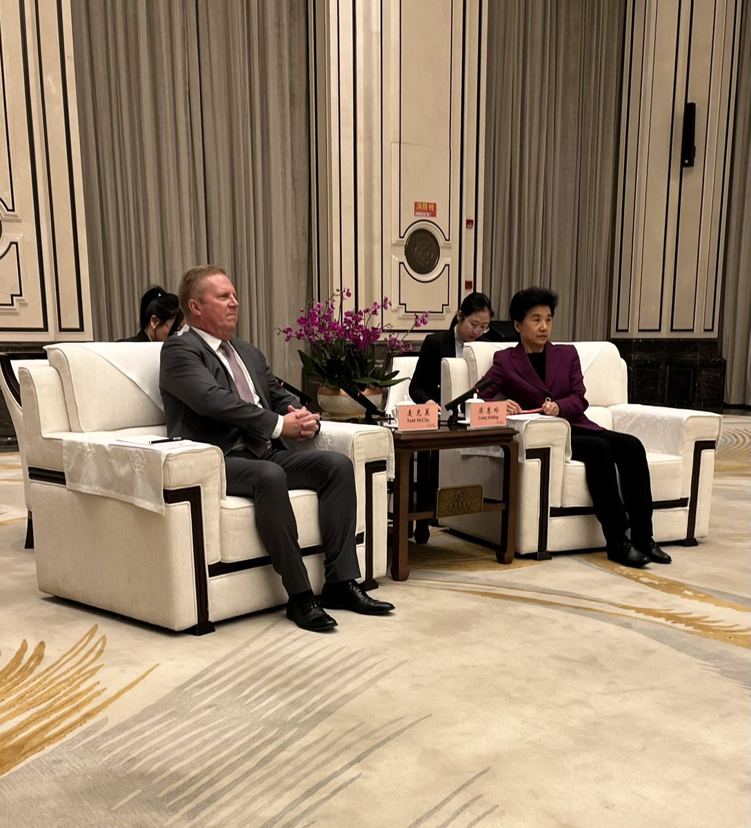 Great to meet with Governor of Heilongjiang, Liu Huiling, to strengthen our agriculture relationship. Heilongjiang is a significant agriculture base in China and we have strong agriculture cooperation between 🇳🇿🇨🇳 businesses in Heilongjiang