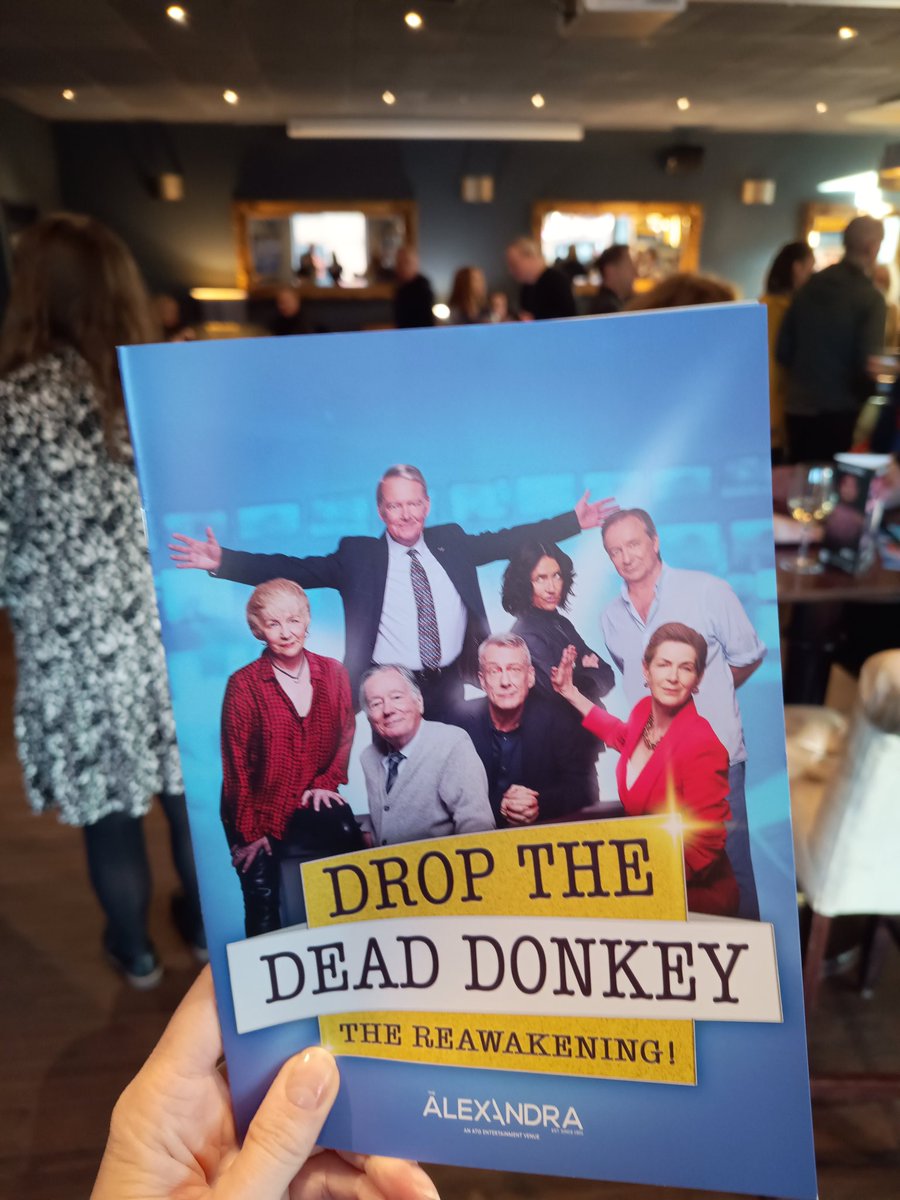 Hold the front page! ⭐⭐⭐⭐ Drop the Dead Donkey is just as funny now as it was 30 years ago. What a treat to be taken back to the wickedly naughty newsroom. Full review coming tomorrow. Showing at @thealexbham until Saturday.