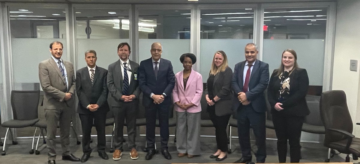 Yesterday, A-DAA Cybill Sigler met with @CentralBankOfLy's Governor Saddek El Kaber to discuss USAID's technical support to the bank and opportunities to jointly counter corruption. @USAID is committed to enhancing Libya's financial transparency & accountability.