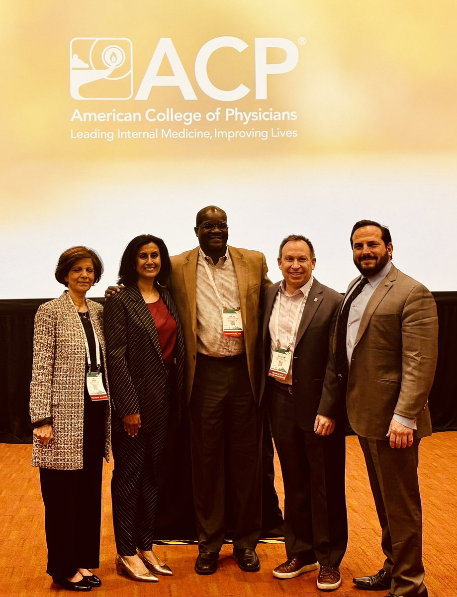 I am grateful for @ACPIMPhysicians giving me the opportunity to meet these amazing colleagues who have become dear friends. The class of 2020, the class with vision. Drs. @BillFoxMD @Isaac_Opole Suja Matthew, Saba Hasan