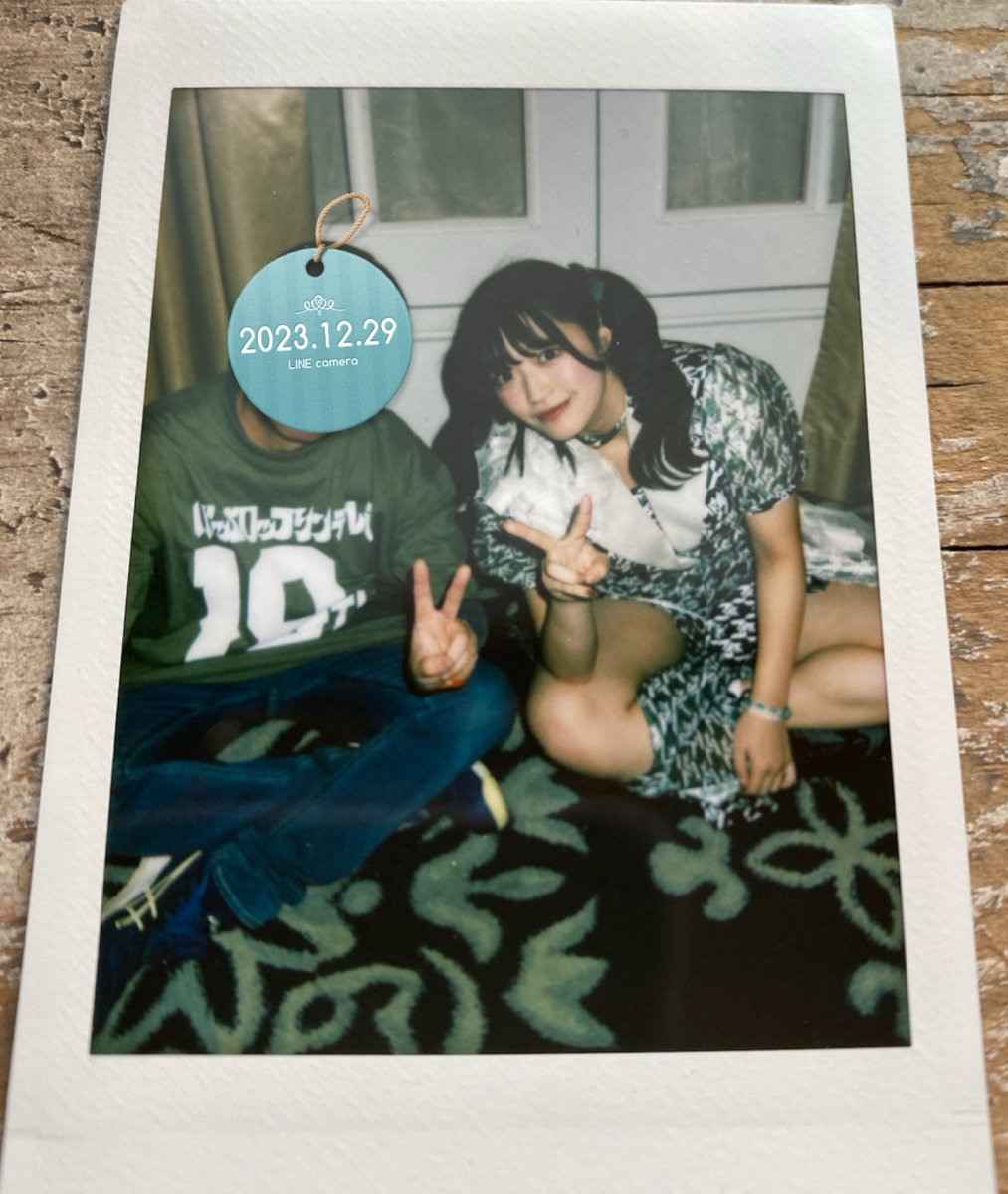 eisukem2008's tweet photo. めなちゃんおすすめ写真
(今回は最近撮った大好きなチェキ)
#日めくりめなちゃん
#鈴木芽生菜
#ゼロイチサンゼロ
#DAY033
#100日チャレンジ https://t.co/uarx1ymXp3