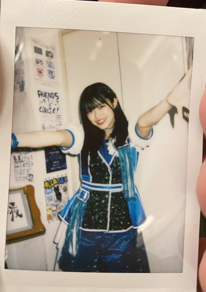 eisukem2008's tweet photo. めなちゃんおすすめ写真
(今回は最近撮った大好きなチェキ)
#日めくりめなちゃん
#鈴木芽生菜
#ゼロイチサンゼロ
#DAY033
#100日チャレンジ https://t.co/uarx1ymXp3