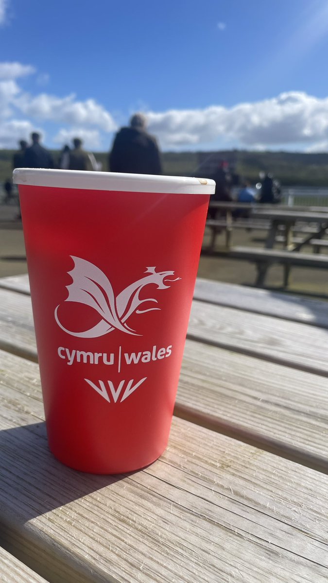 Speakeasy Club 🐧 tweet media