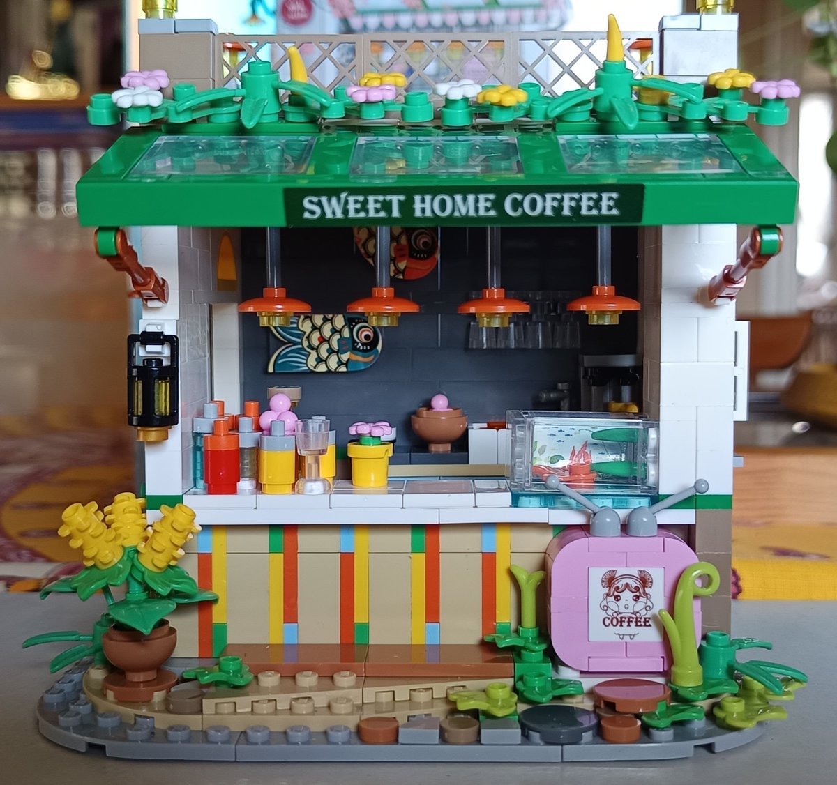 ailein_whells's tweet photo. Lezi WL2033 Coffee Shop (mini blocks)

#Construction #block #brique #legolike #lezi https://t.co/y3igSzVosv