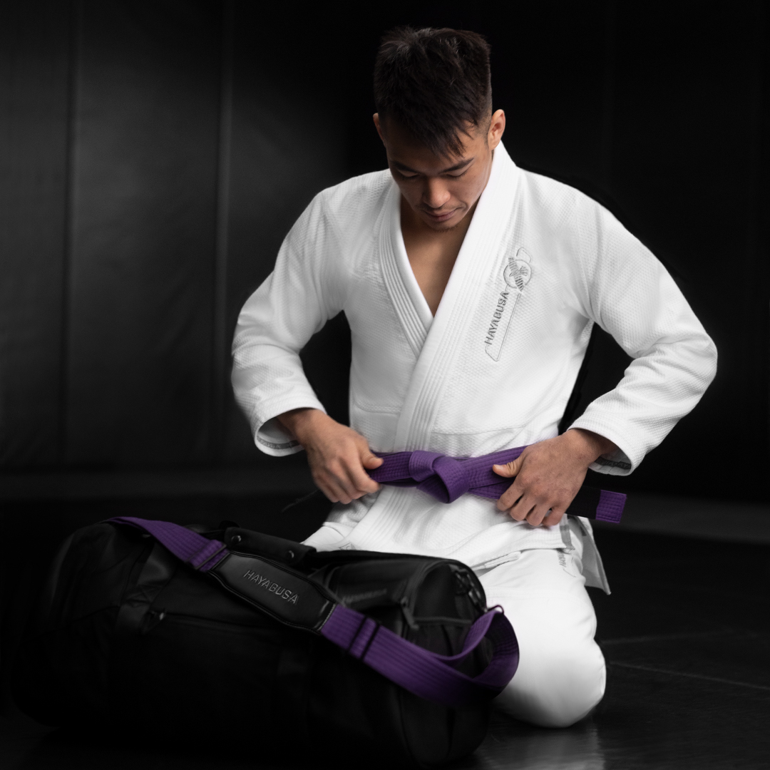 [ JUST DROPPED ] The Jiu-Jitsu Ranked Duffle Strap Hayabusafight.com/Ranked-Duffle-… Introducing the Jiu-Jitsu Ranked Duffle Bag Strap, an essential accessory for any jiu-jitsu practitioner built to display your rank while on the move. #JiuJitsu4Life #JiuJitsuJourney #BrazilianJiuJitsu