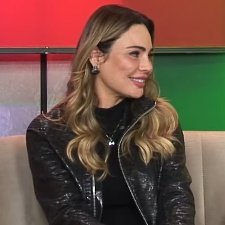 zoeandrsn's tweet photo. fala sério ela é o amor da minha vida 😭🤕 #OPrograma https://t.co/GoQcmbKL6u