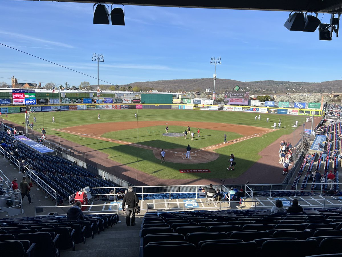 Beautiful night at Mirabito Stadium, as the @RumblePoniesBB open up a six-game set with the @ReadingFightins. @Mets RHP Max Kranick will make a rehab start with Binghamton. Join us on @NewsRadio1290 and MiLB.TV for first pitch at 6:05 PM.