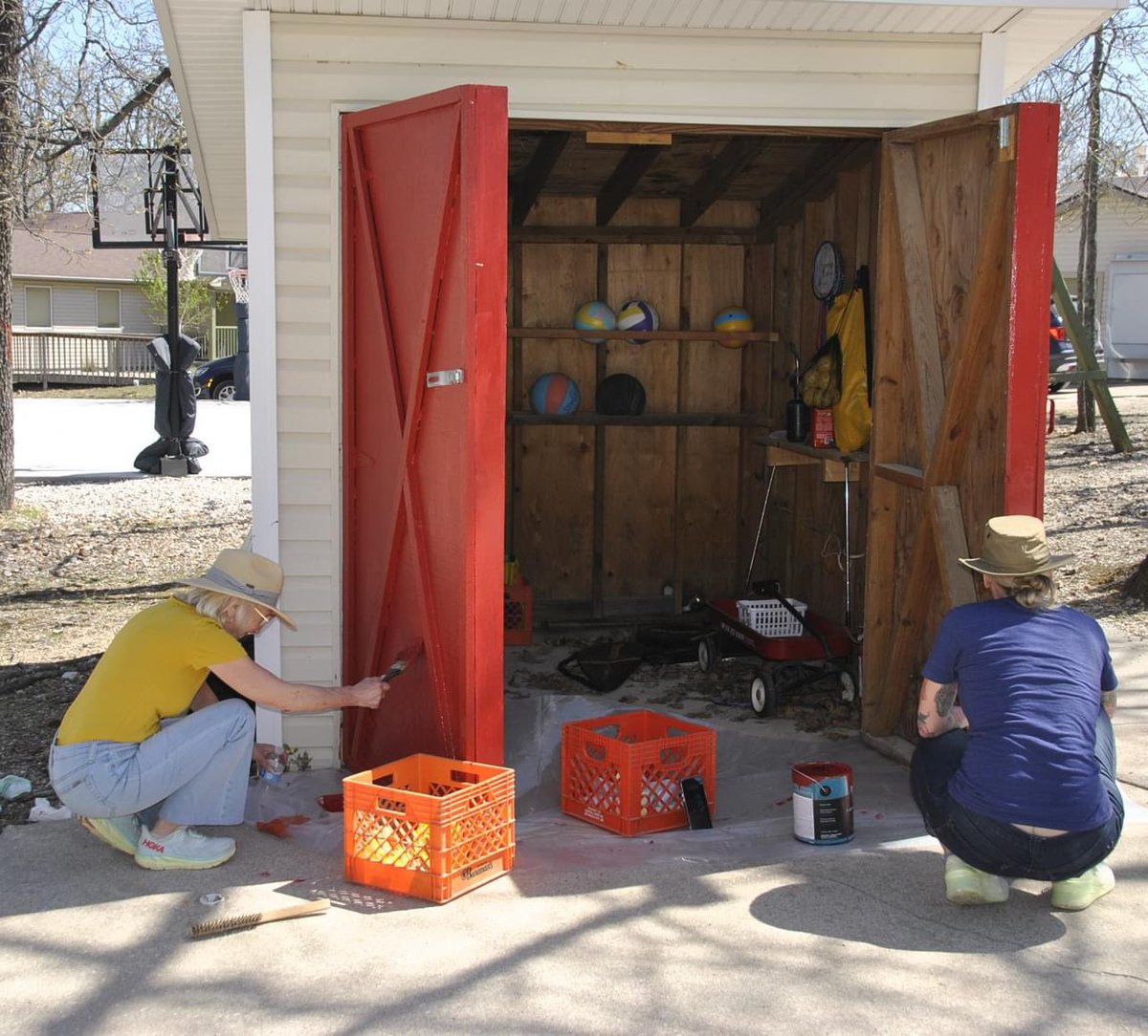 Rotary District 6080 came to Wonderland Camp on Saturday for Rotary workday. Rotarians from Fulton, Jefferson City, Warrensburg, Springfield, and Salem and others spent the day painting, cleaning and landscaping! We have a great friend in Rotary International #ServiceAboveSelf