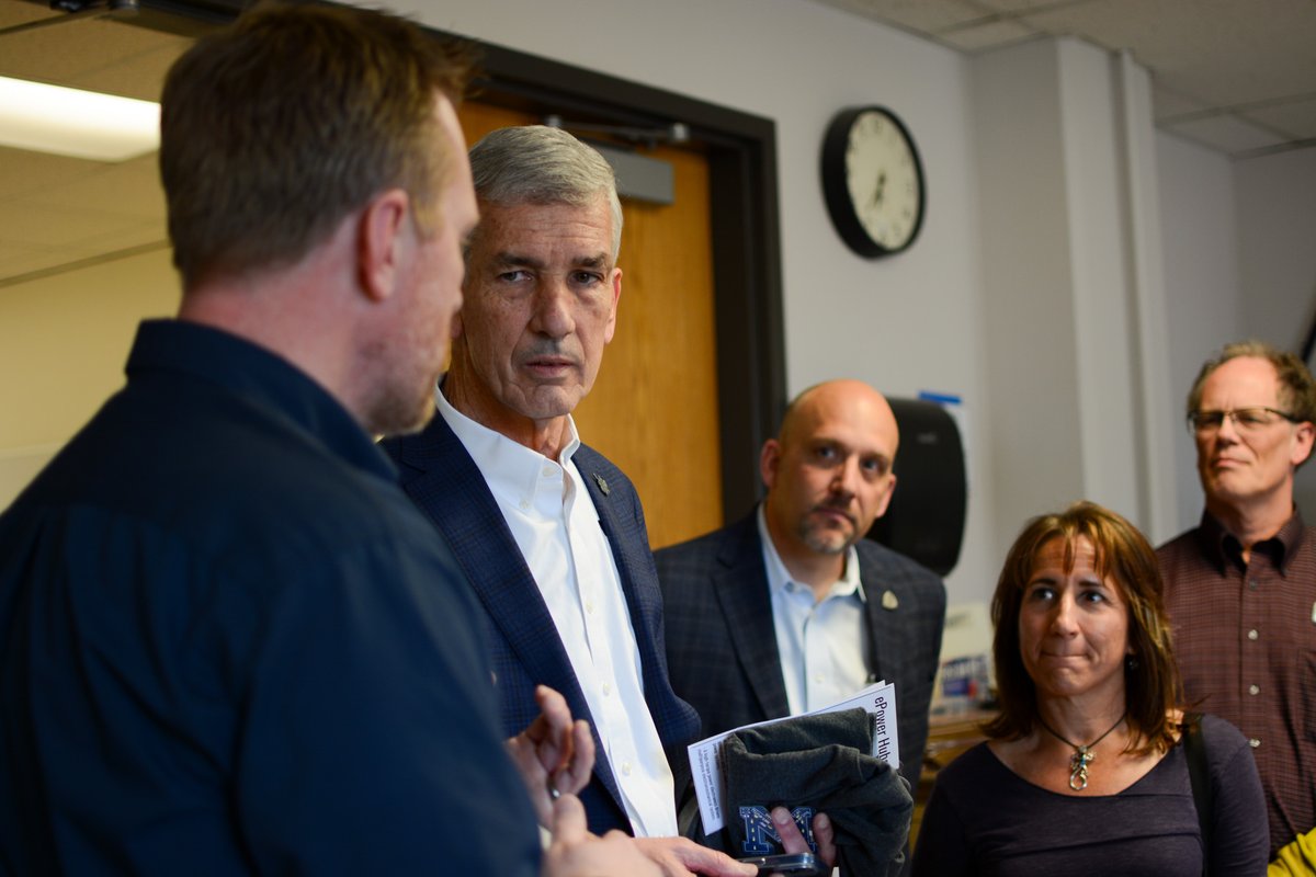 Last week we officially celebrated the opening for our newly renovated lab spaces, faculty offices, and graduate spaces! We had the honor of having Paul C. Johnson, Ph.D. and several executive members join us, with PCJ doing the ribbon cutting himself.