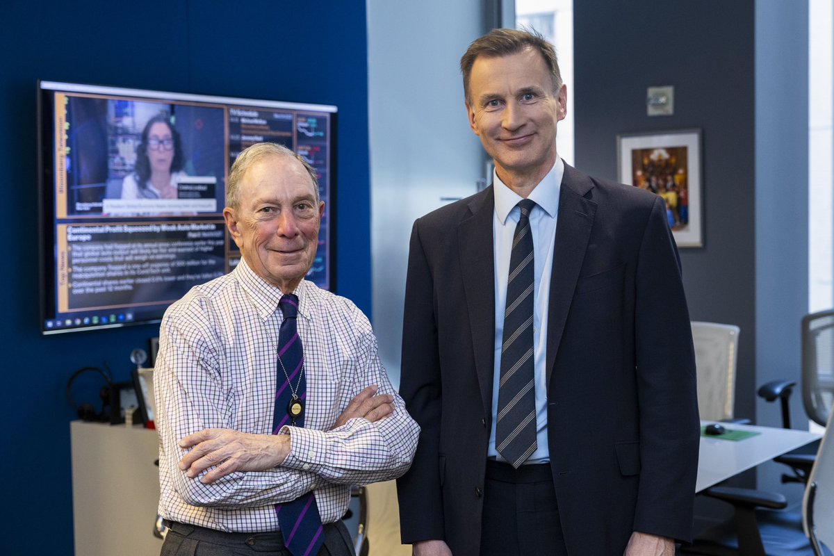 Great to meet with Chancellor of the Exchequer @Jeremy_Hunt to discuss the UK economic and investment landscape while he’s in New York.