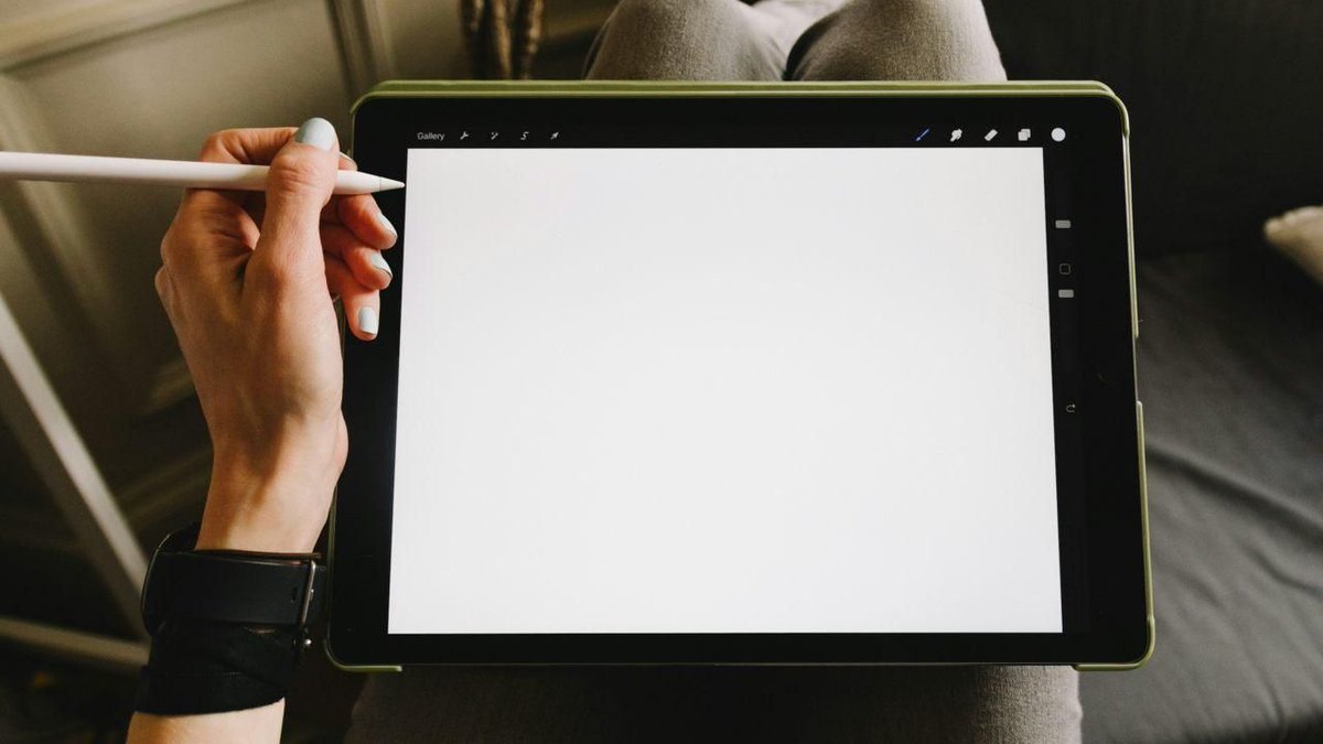 Cómo puedes mejorar tus imágenes con la IA de Canva buff.ly/4d7JR5B