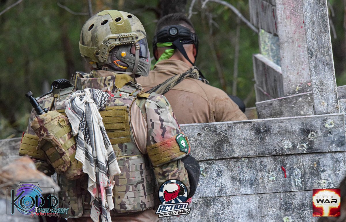 Why did the chameleon try stand-up comedy? It wanted to master camouflage in the spotlight!
#DadJoke

Photo cred @korrphotography

#ActionPaintballGames #NewYearNewYou #PlayPaintball #ThingsToDo #Paintball #Outdoors #Live #Fun #Sports #Paintballing #Australia