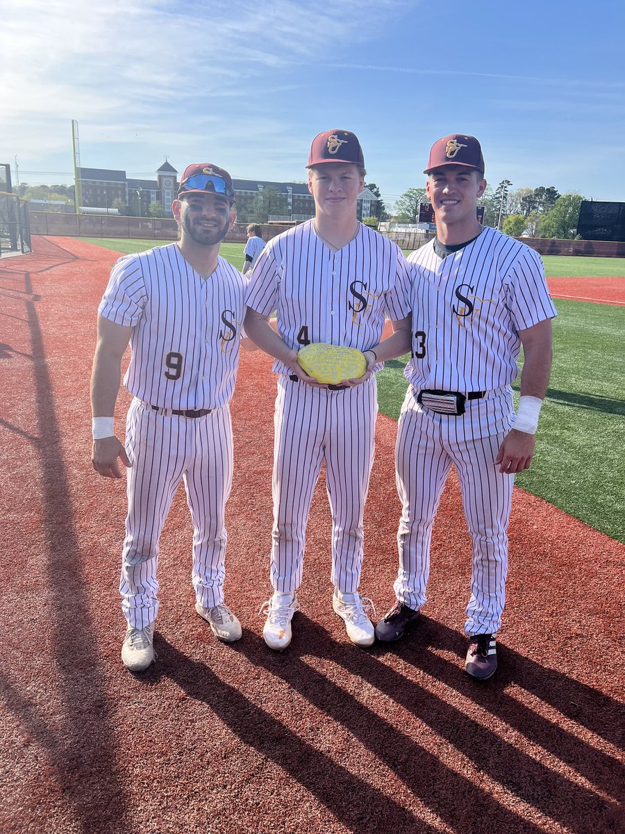Today’s <a href="/SalisburyBB/">Salisbury Baseball</a> 🪨 of the game for the victory over Neumann are <a href="/frigiola18/">dom_frigiola18</a> <a href="/AidanBrinsfield/">Aidan Brinsfield</a> and <a href="/dwiney13/">Dylan Winebrenner</a> #GoGulls #GullPileU <a href="/SUSeaGulls/">Salisbury Athletics</a> <a href="/ABCA1945/">ABCA</a>