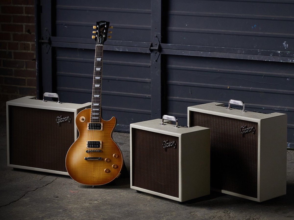 Gibson amps fly high again with this Mesa/Boogie collab! The all-tube 15-watt Dual Falcon sings with tremolo and spring reverb through 2x10' Jensen Alnicos. 🎸 Shop Now 🔻 bit.ly/3Ujo3fD